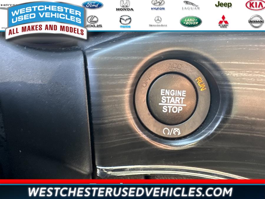 2020 Jeep Grand Cherokee Limited, available for sale in White Plains, New York | Westchester Used Vehicles. White Plains, New York 2020 Jeep Grand Cherokee Limited, available for sale in White Plains, New York | Westchester Used Vehicles. White Plains, New York