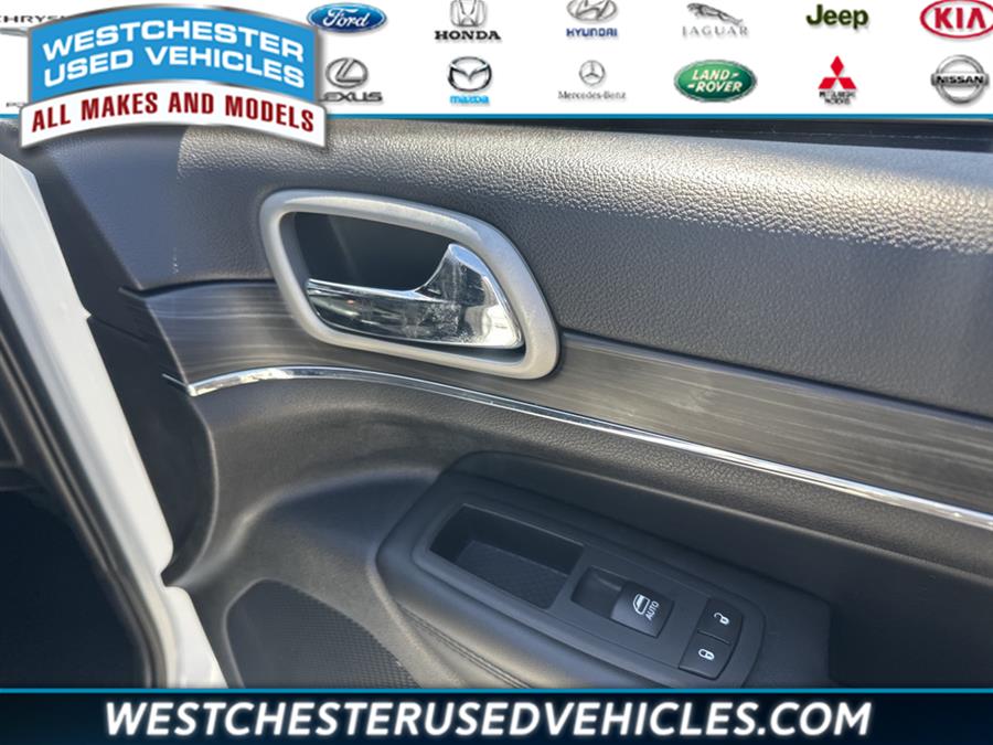 2020 Jeep Grand Cherokee Limited, available for sale in White Plains, New York | Westchester Used Vehicles. White Plains, New York 2020 Jeep Grand Cherokee Limited, available for sale in White Plains, New York | Westchester Used Vehicles. White Plains, New York