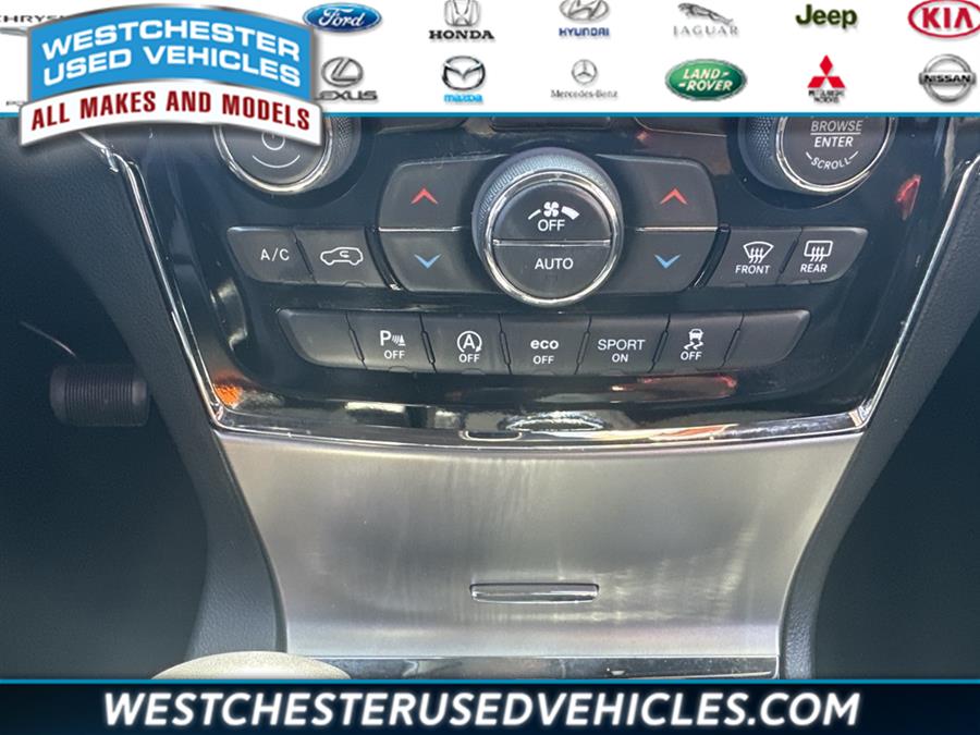 2020 Jeep Grand Cherokee Limited, available for sale in White Plains, New York | Westchester Used Vehicles. White Plains, New York 2020 Jeep Grand Cherokee Limited, available for sale in White Plains, New York | Westchester Used Vehicles. White Plains, New York