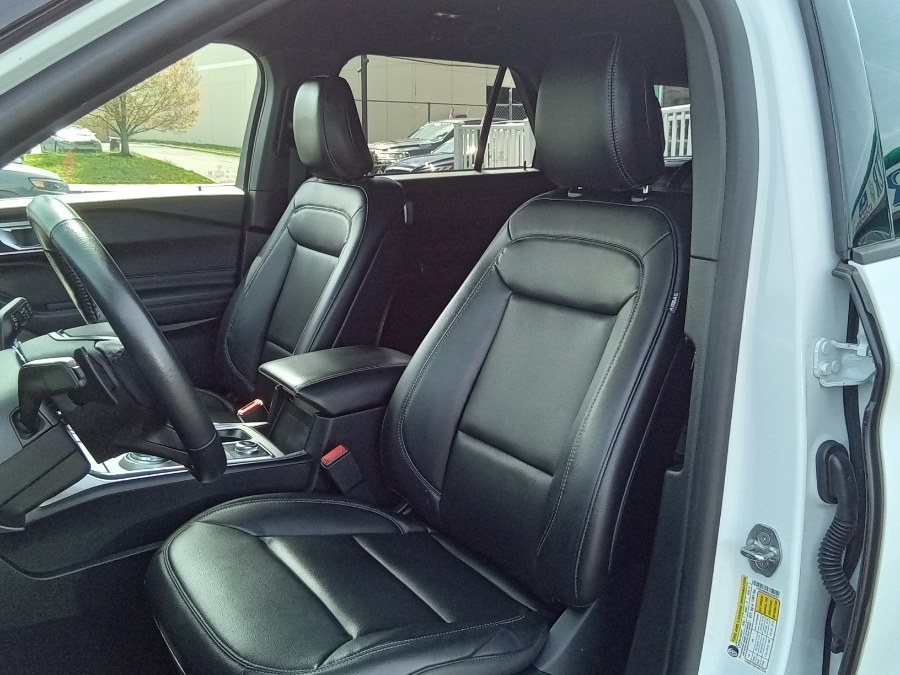 2020 Ford Explorer XLT 4WD, available for sale in Irvington, New Jersey | NJ Used Cars Center. Irvington, New Jersey 2020 Ford Explorer XLT 4WD, available for sale in Irvington, New Jersey | NJ Used Cars Center. Irvington, New Jersey