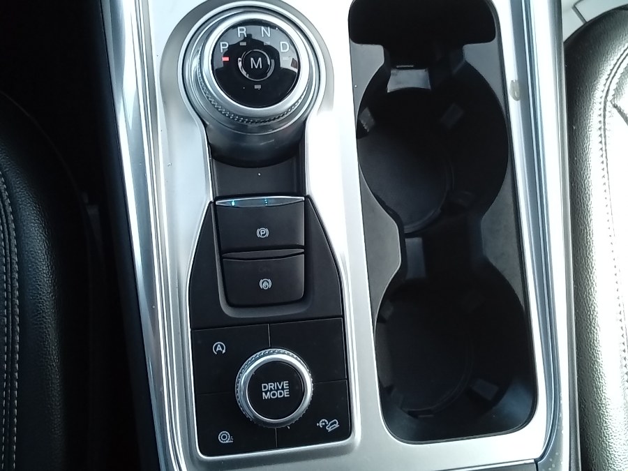 2020 Ford Explorer XLT 4WD, available for sale in Irvington, New Jersey | NJ Used Cars Center. Irvington, New Jersey 2020 Ford Explorer XLT 4WD, available for sale in Irvington, New Jersey | NJ Used Cars Center. Irvington, New Jersey