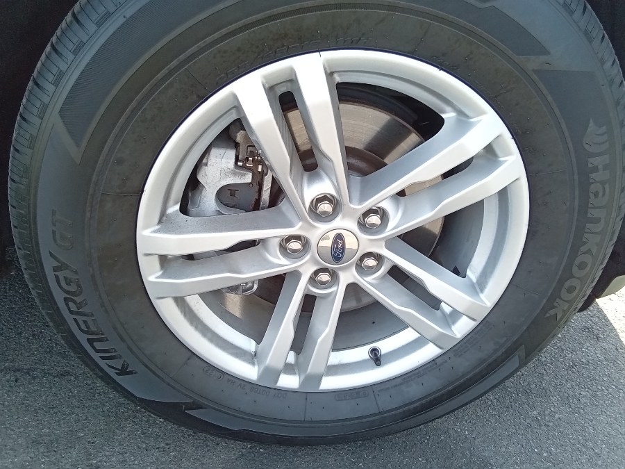 2020 Ford Explorer XLT 4WD, available for sale in Irvington, New Jersey | NJ Used Cars Center. Irvington, New Jersey 2020 Ford Explorer XLT 4WD, available for sale in Irvington, New Jersey | NJ Used Cars Center. Irvington, New Jersey