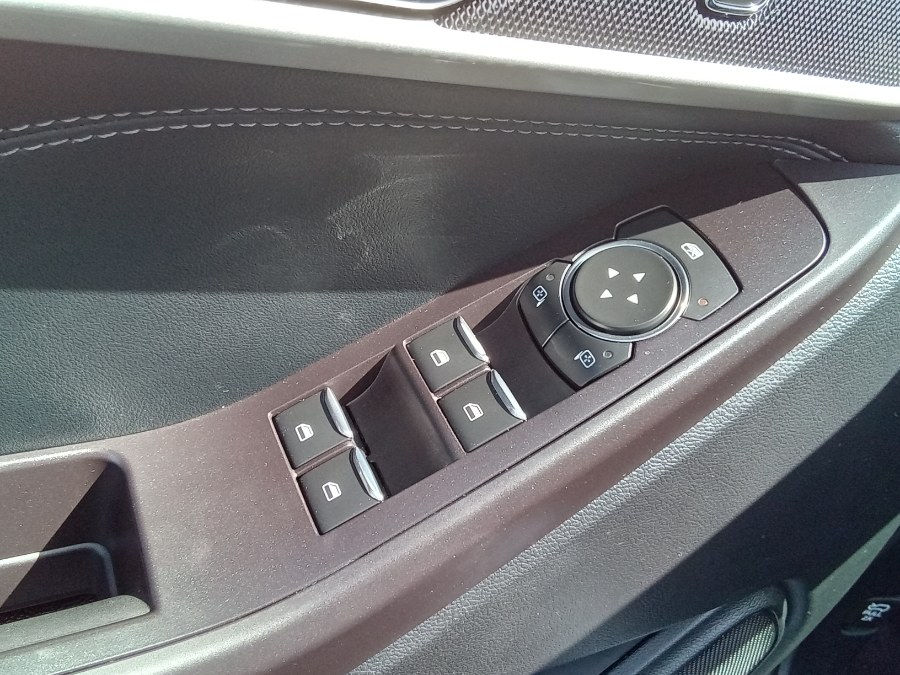 2020 Ford Explorer XLT 4WD, available for sale in Irvington, New Jersey | NJ Used Cars Center. Irvington, New Jersey 2020 Ford Explorer XLT 4WD, available for sale in Irvington, New Jersey | NJ Used Cars Center. Irvington, New Jersey