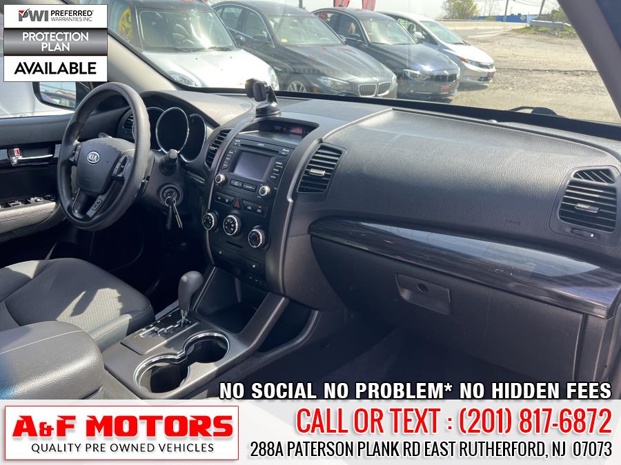 2013 Kia Sorento 2WD 4dr I4-GDI LX, available for sale in East Rutherford, New Jersey | A&F Motors LLC. East Rutherford, New Jersey 2013 Kia Sorento 2WD 4dr I4-GDI LX, available for sale in East Rutherford, New Jersey | A&F Motors LLC. East Rutherford, New Jersey