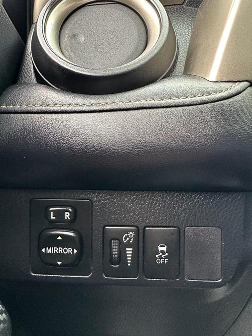 2013 Toyota RAV4 AWD 4dr XLE (Natl), available for sale in Brooklyn, New York | Wide World Inc. Brooklyn, New York 2013 Toyota RAV4 AWD 4dr XLE (Natl), available for sale in Brooklyn, New York | Wide World Inc. Brooklyn, New York
