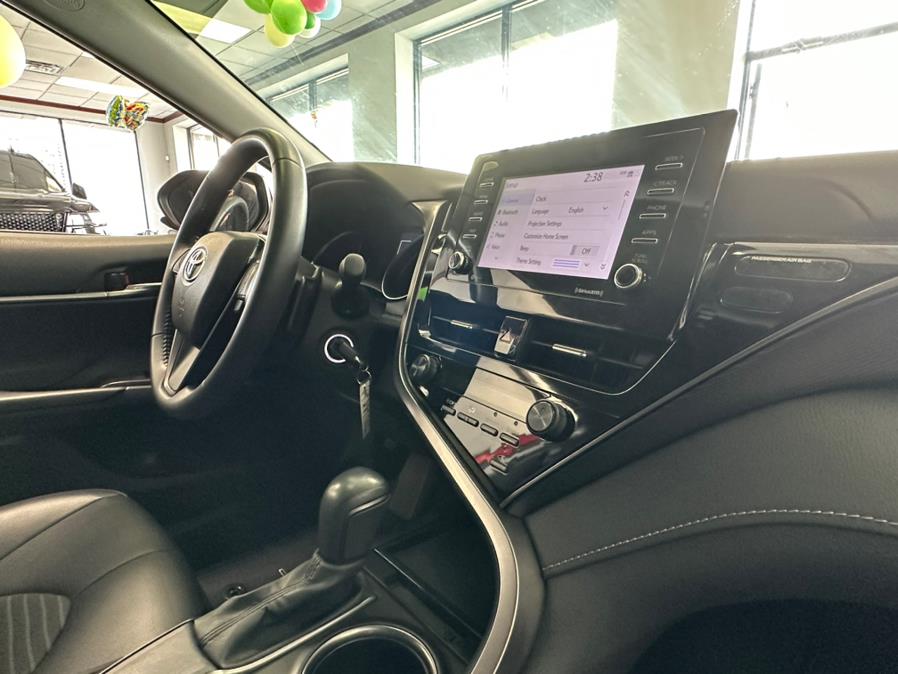 2021 Toyota Camry SE Auto (Natl), available for sale in Inwood, New York | 5 Towns Drive. Inwood, New York 2021 Toyota Camry SE Auto (Natl), available for sale in Inwood, New York | 5 Towns Drive. Inwood, New York