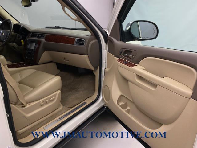 2013 Chevrolet Avalanche 4WD Crew Cab LTZ, available for sale in Naugatuck, Connecticut | J&M Automotive Sls&Svc LLC. Naugatuck, Connecticut 2013 Chevrolet Avalanche 4WD Crew Cab LTZ, available for sale in Naugatuck, Connecticut | J&M Automotive Sls&Svc LLC. Naugatuck, Connecticut