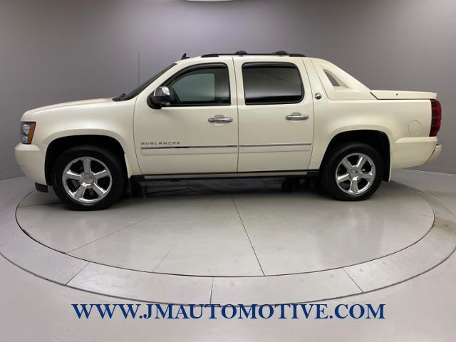 2013 Chevrolet Avalanche 4WD Crew Cab LTZ, available for sale in Naugatuck, Connecticut | J&M Automotive Sls&Svc LLC. Naugatuck, Connecticut 2013 Chevrolet Avalanche 4WD Crew Cab LTZ, available for sale in Naugatuck, Connecticut | J&M Automotive Sls&Svc LLC. Naugatuck, Connecticut