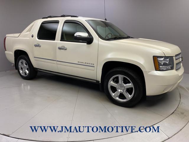 2013 Chevrolet Avalanche 4WD Crew Cab LTZ, available for sale in Naugatuck, Connecticut | J&M Automotive Sls&Svc LLC. Naugatuck, Connecticut 2013 Chevrolet Avalanche 4WD Crew Cab LTZ, available for sale in Naugatuck, Connecticut | J&M Automotive Sls&Svc LLC. Naugatuck, Connecticut