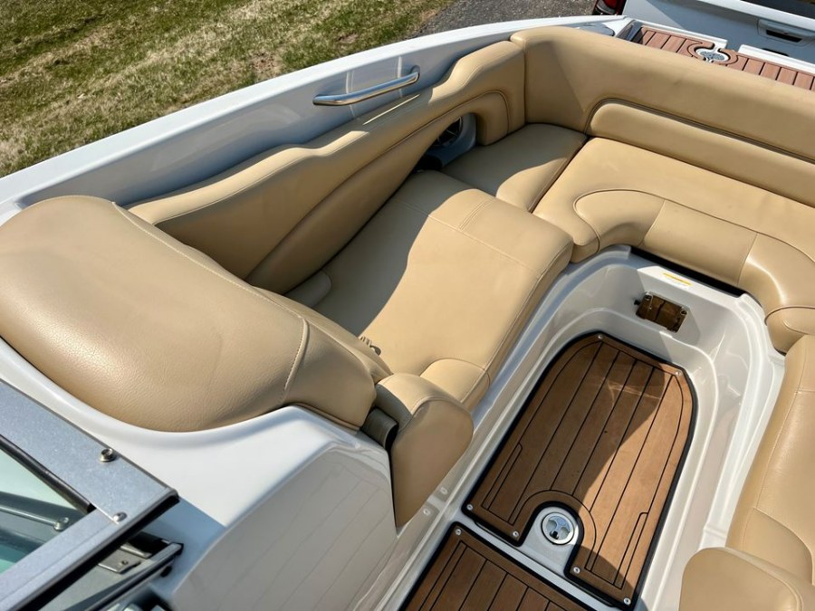 2016 Crownline E4XS BOAT, available for sale in Darien, Wisconsin | Geneva Motor Cars. Darien, Wisconsin 2016 Crownline E4XS BOAT, available for sale in Darien, Wisconsin | Geneva Motor Cars. Darien, Wisconsin