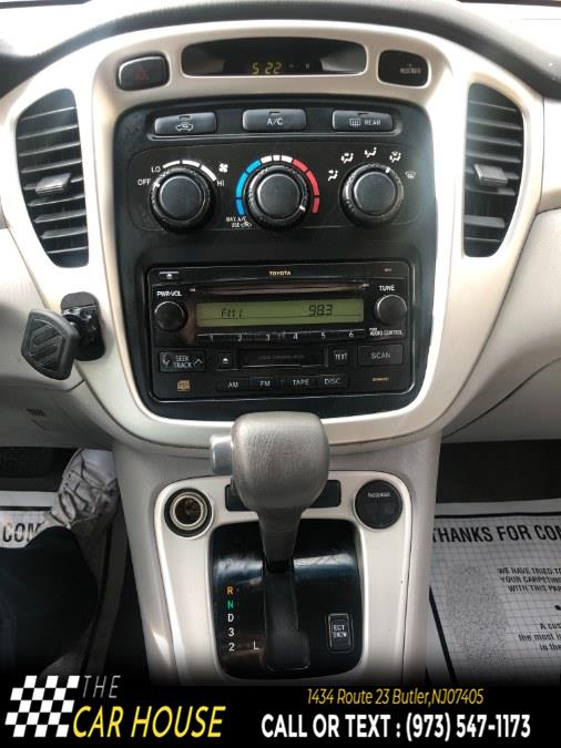 2005 Toyota Highlander 4dr V6 4WD w/3rd Row (Natl), available for sale in Butler, New Jersey | The Car House. Butler, New Jersey 2005 Toyota Highlander 4dr V6 4WD w/3rd Row (Natl), available for sale in Butler, New Jersey | The Car House. Butler, New Jersey