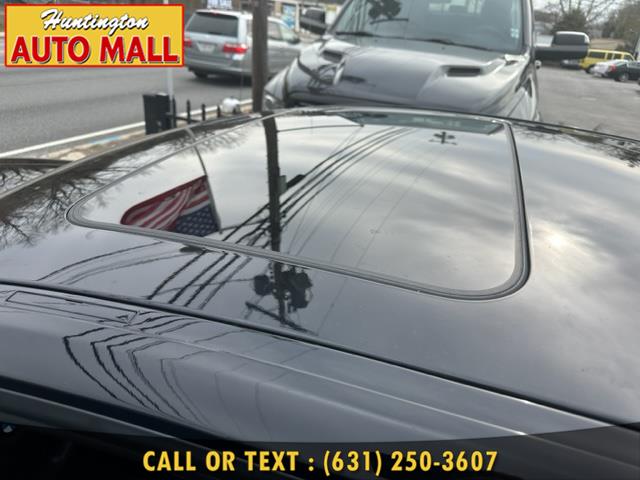 2014 BMW 3 Series 4dr Sdn 320i xDrive AWD, available for sale in Huntington Station, New York | Huntington Auto Mall. Huntington Station, New York 2014 BMW 3 Series 4dr Sdn 320i xDrive AWD, available for sale in Huntington Station, New York | Huntington Auto Mall. Huntington Station, New York