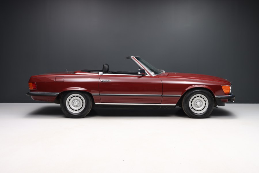 1983 Mercedes-Benz 500SL Roadster, available for sale in North Salem, New York | Meccanic Shop North Inc. North Salem, New York 1983 Mercedes-Benz 500SL Roadster, available for sale in North Salem, New York | Meccanic Shop North Inc. North Salem, New York