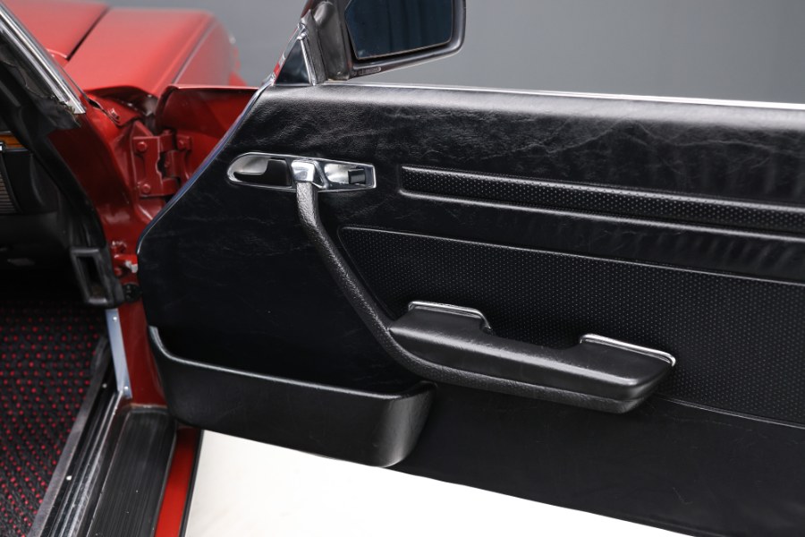 1983 Mercedes-Benz 500SL Roadster, available for sale in North Salem, New York | Meccanic Shop North Inc. North Salem, New York 1983 Mercedes-Benz 500SL Roadster, available for sale in North Salem, New York | Meccanic Shop North Inc. North Salem, New York