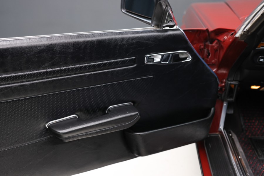 1983 Mercedes-Benz 500SL Roadster, available for sale in North Salem, New York | Meccanic Shop North Inc. North Salem, New York 1983 Mercedes-Benz 500SL Roadster, available for sale in North Salem, New York | Meccanic Shop North Inc. North Salem, New York