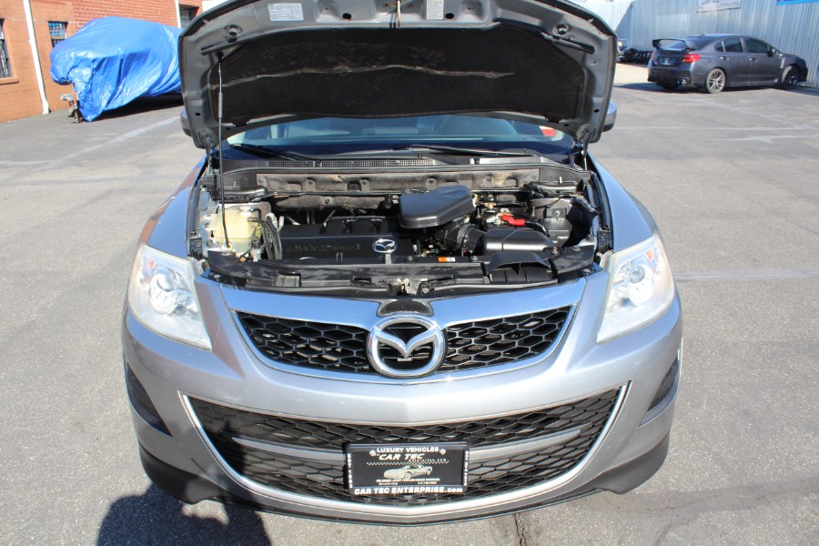 2011 Mazda CX-9 AWD 4dr Sport, available for sale in Deer Park, New York | Car Tec Enterprise Leasing & Sales LLC. Deer Park, New York 2011 Mazda CX-9 AWD 4dr Sport, available for sale in Deer Park, New York | Car Tec Enterprise Leasing & Sales LLC. Deer Park, New York