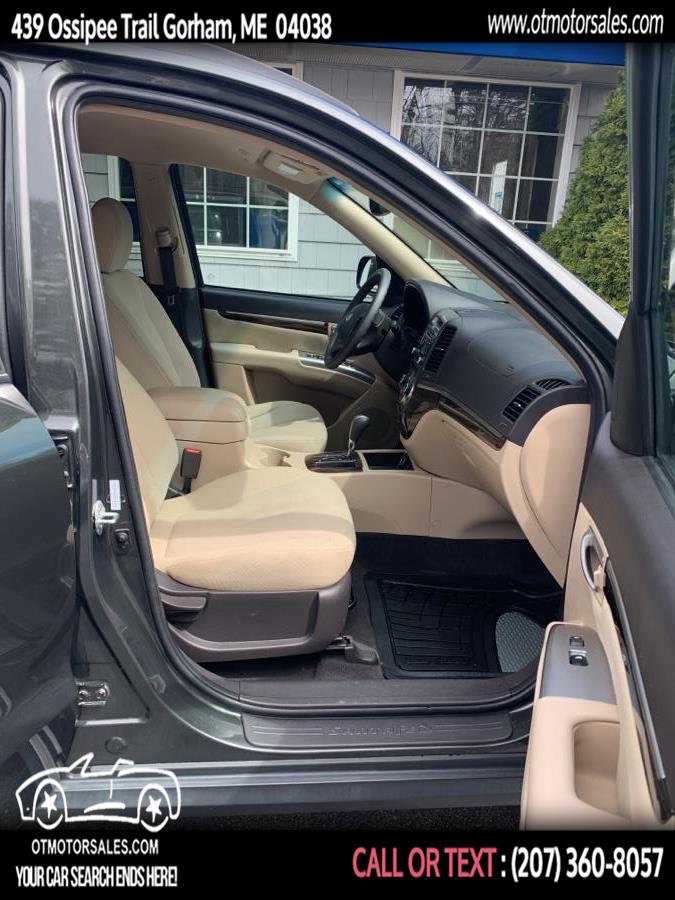 2012 Hyundai Santa Fe AWD 4dr I4 GLS, available for sale in Gorham, Maine | Ossipee Trail Motor Sales. Gorham, Maine 2012 Hyundai Santa Fe AWD 4dr I4 GLS, available for sale in Gorham, Maine | Ossipee Trail Motor Sales. Gorham, Maine