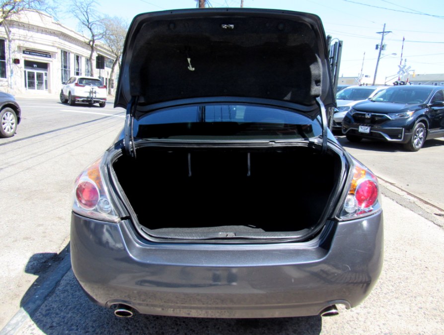 2008 Nissan Altima 4dr Sdn I4 CVT 2.5 SL ULEV, available for sale in Paterson, New Jersey | MFG Prestige Auto Group. Paterson, New Jersey 2008 Nissan Altima 4dr Sdn I4 CVT 2.5 SL ULEV, available for sale in Paterson, New Jersey | MFG Prestige Auto Group. Paterson, New Jersey