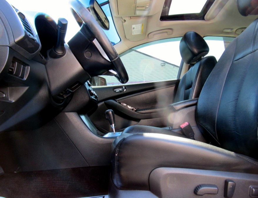 2008 Nissan Altima 4dr Sdn I4 CVT 2.5 SL ULEV, available for sale in Paterson, New Jersey | MFG Prestige Auto Group. Paterson, New Jersey 2008 Nissan Altima 4dr Sdn I4 CVT 2.5 SL ULEV, available for sale in Paterson, New Jersey | MFG Prestige Auto Group. Paterson, New Jersey