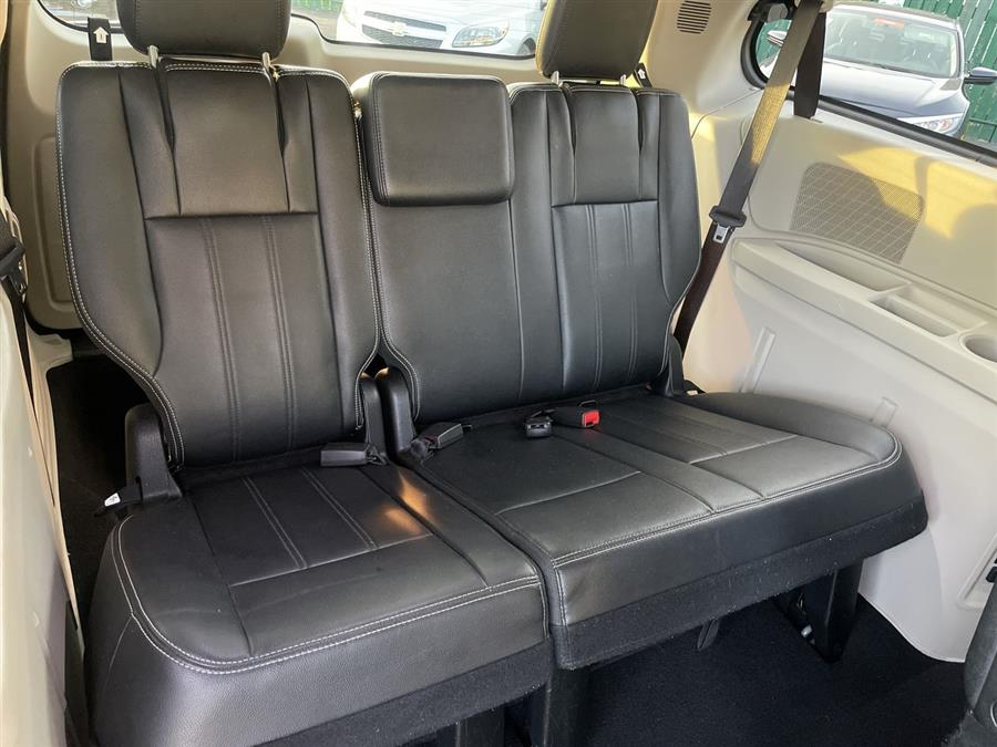 2013 Chrysler Town & Country 4dr Wgn Touring, available for sale in Elida, Ohio | Josh's All Under Ten LLC. Elida, Ohio 2013 Chrysler Town & Country 4dr Wgn Touring, available for sale in Elida, Ohio | Josh's All Under Ten LLC. Elida, Ohio