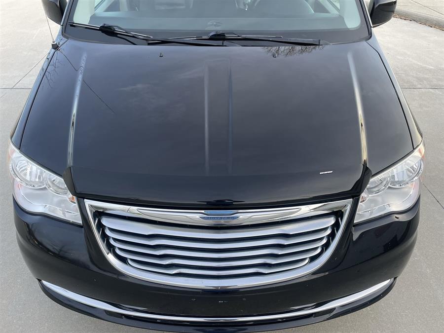 2013 Chrysler Town & Country 4dr Wgn Touring, available for sale in Elida, Ohio | Josh's All Under Ten LLC. Elida, Ohio 2013 Chrysler Town & Country 4dr Wgn Touring, available for sale in Elida, Ohio | Josh's All Under Ten LLC. Elida, Ohio