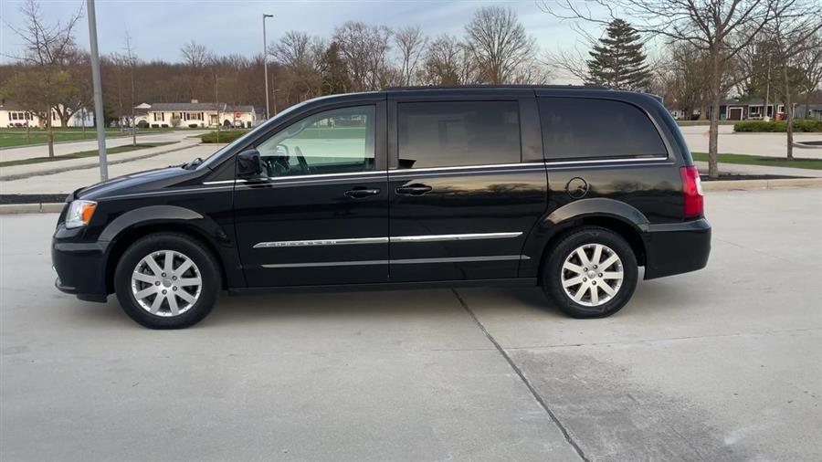 2013 Chrysler Town & Country 4dr Wgn Touring, available for sale in Elida, Ohio | Josh's All Under Ten LLC. Elida, Ohio 2013 Chrysler Town & Country 4dr Wgn Touring, available for sale in Elida, Ohio | Josh's All Under Ten LLC. Elida, Ohio