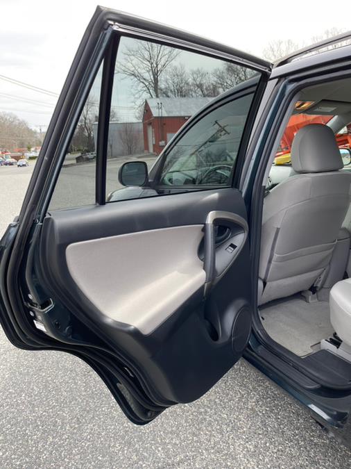 2009 Toyota RAV4 4WD 4dr 4-cyl 4-Spd AT (SE), available for sale in Ashland , Massachusetts | New Beginning Auto Service Inc . Ashland , Massachusetts 2009 Toyota RAV4 4WD 4dr 4-cyl 4-Spd AT (SE), available for sale in Ashland , Massachusetts | New Beginning Auto Service Inc . Ashland , Massachusetts