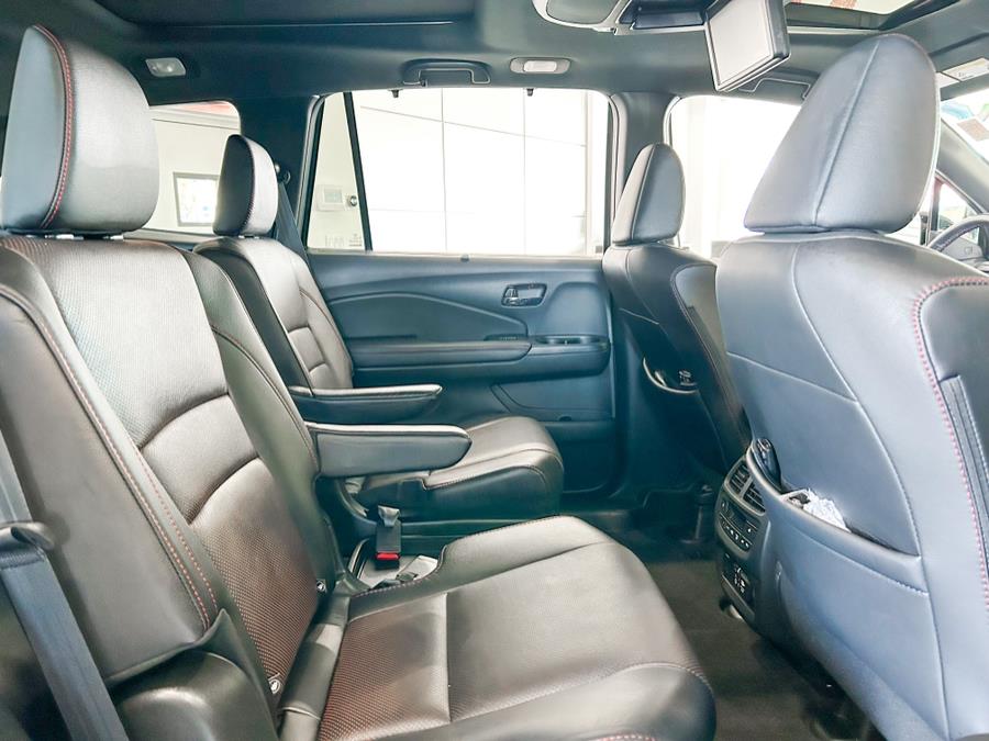 2021 Honda Pilot Black Edition AWD, available for sale in Franklin Square, New York | Luxury Motor Club. Franklin Square, New York 2021 Honda Pilot Black Edition AWD, available for sale in Franklin Square, New York | Luxury Motor Club. Franklin Square, New York