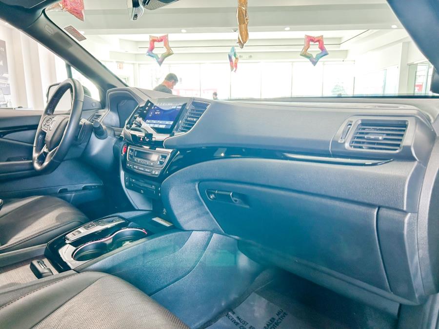 2021 Honda Pilot Black Edition AWD, available for sale in Franklin Square, New York | Luxury Motor Club. Franklin Square, New York 2021 Honda Pilot Black Edition AWD, available for sale in Franklin Square, New York | Luxury Motor Club. Franklin Square, New York
