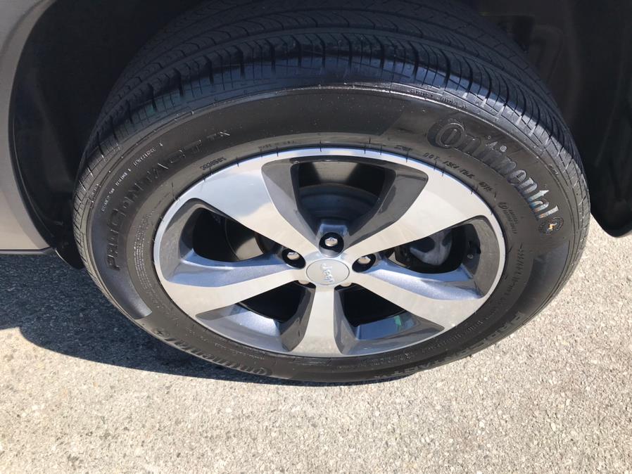 2019 Jeep Cherokee Limited 4x4, available for sale in Lodi, New Jersey | European Auto Expo. Lodi, New Jersey 2019 Jeep Cherokee Limited 4x4, available for sale in Lodi, New Jersey | European Auto Expo. Lodi, New Jersey