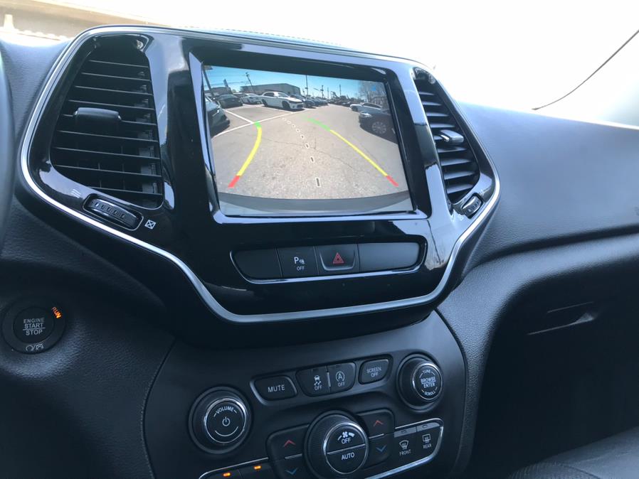 2019 Jeep Cherokee Limited 4x4, available for sale in Lodi, New Jersey | European Auto Expo. Lodi, New Jersey 2019 Jeep Cherokee Limited 4x4, available for sale in Lodi, New Jersey | European Auto Expo. Lodi, New Jersey