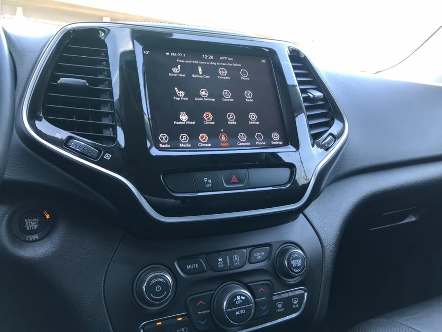 2019 Jeep Cherokee Limited 4x4, available for sale in Lodi, New Jersey | European Auto Expo. Lodi, New Jersey 2019 Jeep Cherokee Limited 4x4, available for sale in Lodi, New Jersey | European Auto Expo. Lodi, New Jersey