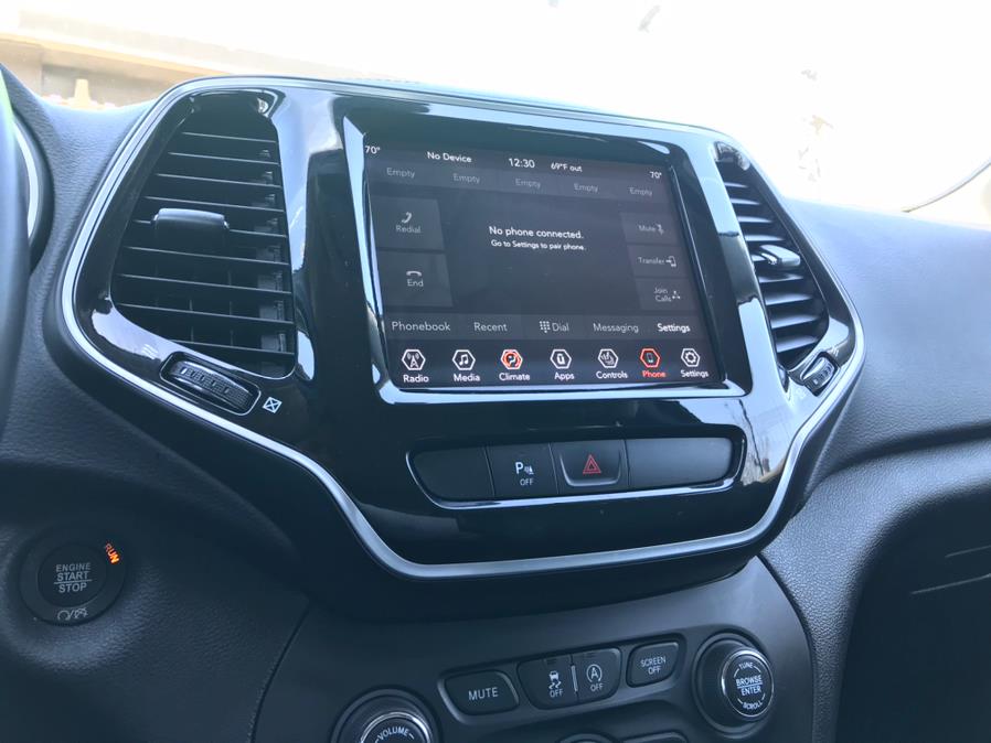 2019 Jeep Cherokee Limited 4x4, available for sale in Lodi, New Jersey | European Auto Expo. Lodi, New Jersey 2019 Jeep Cherokee Limited 4x4, available for sale in Lodi, New Jersey | European Auto Expo. Lodi, New Jersey