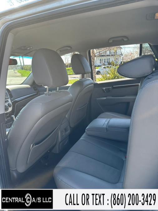 2010 Hyundai Santa Fe AWD 4dr V6 Auto SE, available for sale in East Windsor, Connecticut | Central A/S LLC. East Windsor, Connecticut 2010 Hyundai Santa Fe AWD 4dr V6 Auto SE, available for sale in East Windsor, Connecticut | Central A/S LLC. East Windsor, Connecticut