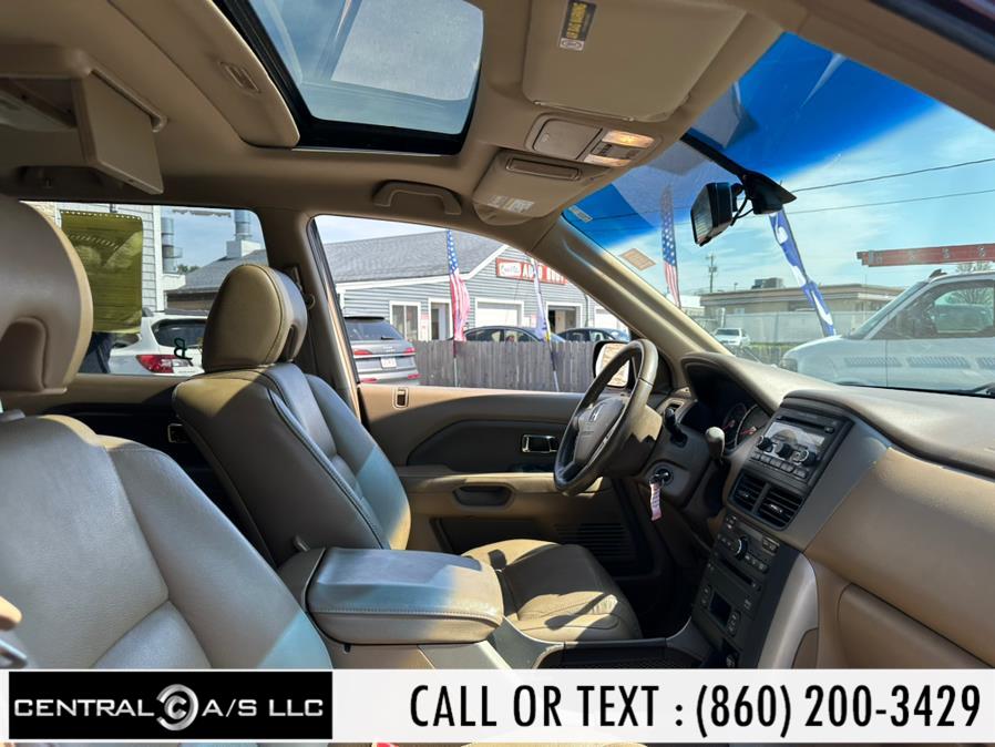 2007 Honda Pilot 4WD 4dr EX-L w/RES, available for sale in East Windsor, Connecticut | Central A/S LLC. East Windsor, Connecticut 2007 Honda Pilot 4WD 4dr EX-L w/RES, available for sale in East Windsor, Connecticut | Central A/S LLC. East Windsor, Connecticut