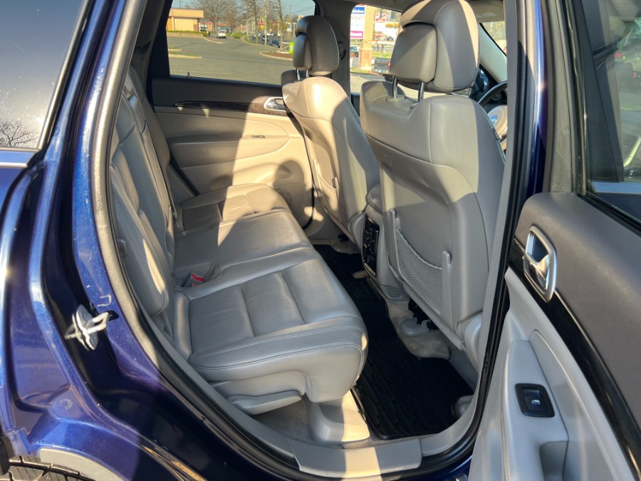 2012 Jeep Grand Cherokee 4WD 4dr Laredo Limited, available for sale in Hartford , Connecticut | Ledyard Auto Sale LLC. Hartford , Connecticut 2012 Jeep Grand Cherokee 4WD 4dr Laredo Limited, available for sale in Hartford , Connecticut | Ledyard Auto Sale LLC. Hartford , Connecticut