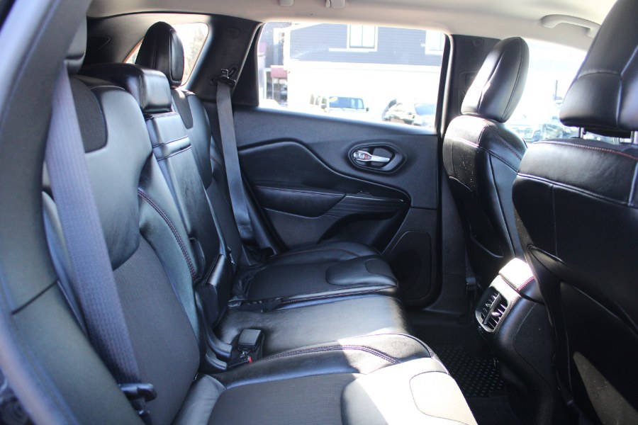 2015 Jeep Cherokee 4WD 4dr Trailhawk, available for sale in Plantsville, Connecticut | Auto House of Luxury. Plantsville, Connecticut 2015 Jeep Cherokee 4WD 4dr Trailhawk, available for sale in Plantsville, Connecticut | Auto House of Luxury. Plantsville, Connecticut