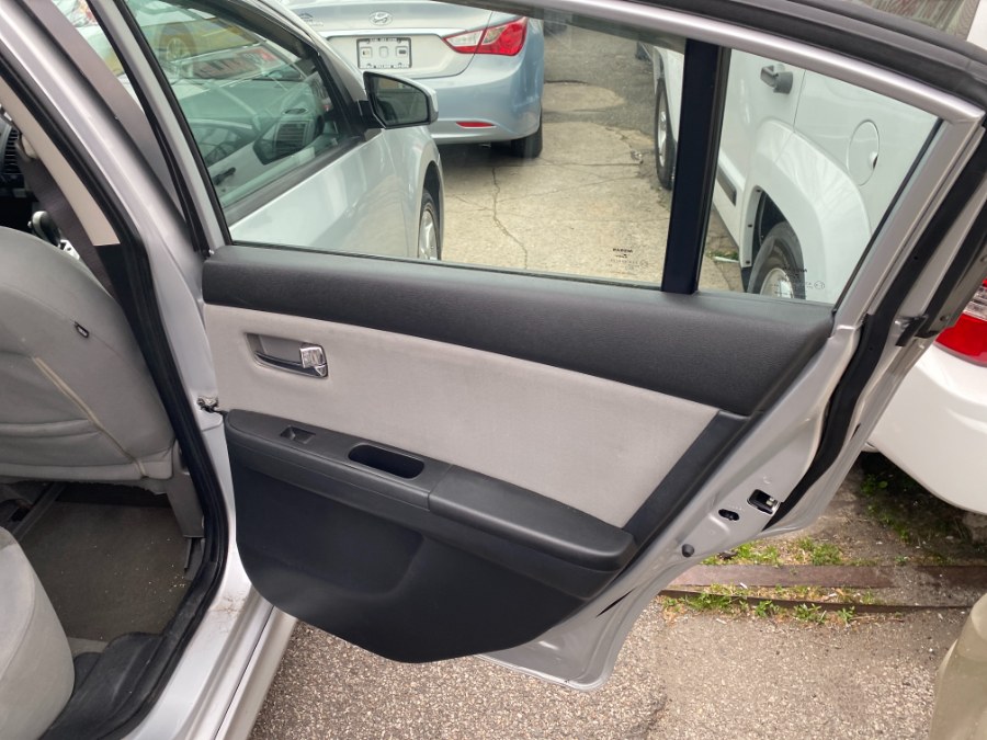 2011 Nissan Sentra 4dr Sdn I4 CVT 2.0 SR, available for sale in Middle Village, New York | Middle Village Motors . Middle Village, New York 2011 Nissan Sentra 4dr Sdn I4 CVT 2.0 SR, available for sale in Middle Village, New York | Middle Village Motors . Middle Village, New York