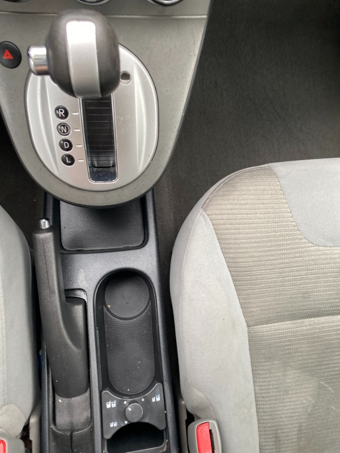 2011 Nissan Sentra 4dr Sdn I4 CVT 2.0 SR, available for sale in Middle Village, New York | Middle Village Motors . Middle Village, New York 2011 Nissan Sentra 4dr Sdn I4 CVT 2.0 SR, available for sale in Middle Village, New York | Middle Village Motors . Middle Village, New York