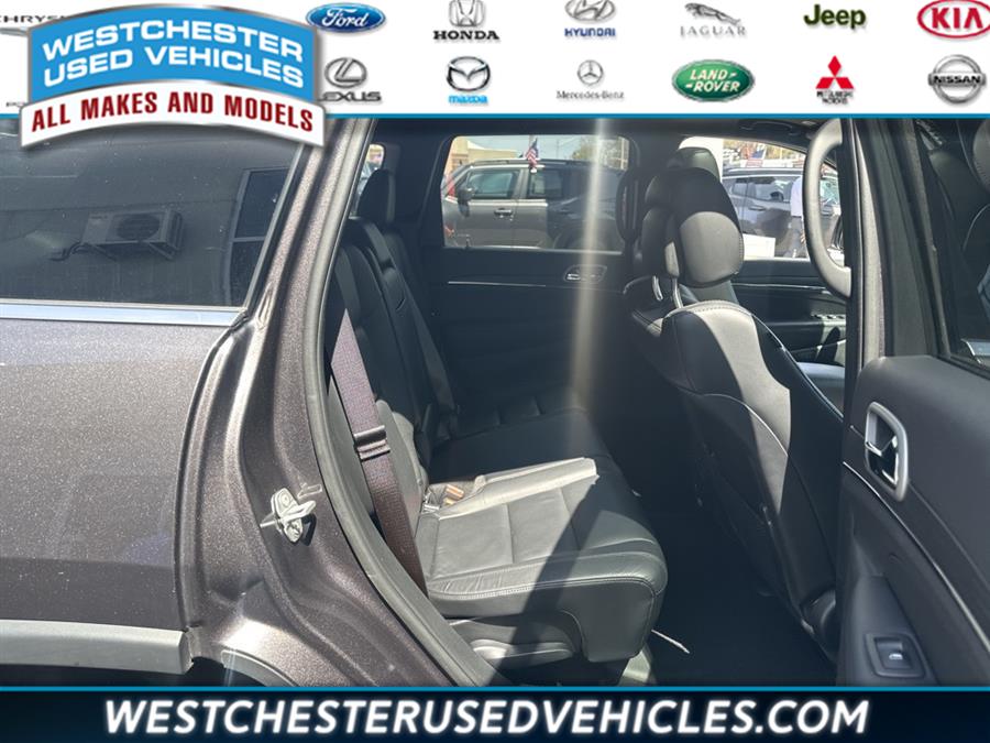 2020 Jeep Grand Cherokee Limited, available for sale in White Plains, New York | Westchester Used Vehicles. White Plains, New York 2020 Jeep Grand Cherokee Limited, available for sale in White Plains, New York | Westchester Used Vehicles. White Plains, New York