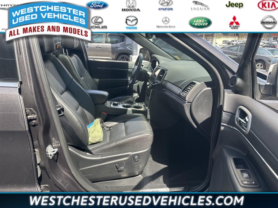 2020 Jeep Grand Cherokee Limited, available for sale in White Plains, New York | Westchester Used Vehicles. White Plains, New York 2020 Jeep Grand Cherokee Limited, available for sale in White Plains, New York | Westchester Used Vehicles. White Plains, New York