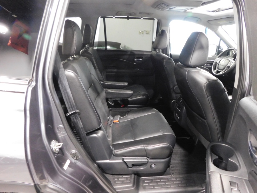2016 Honda Pilot AWD 4dr Elite w/RES & Navi, available for sale in Lodi, New Jersey | Auto Gallery. Lodi, New Jersey 2016 Honda Pilot AWD 4dr Elite w/RES & Navi, available for sale in Lodi, New Jersey | Auto Gallery. Lodi, New Jersey