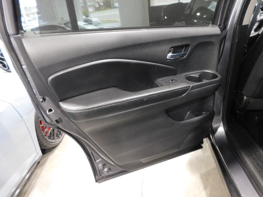 2016 Honda Pilot AWD 4dr Elite w/RES & Navi, available for sale in Lodi, New Jersey | Auto Gallery. Lodi, New Jersey 2016 Honda Pilot AWD 4dr Elite w/RES & Navi, available for sale in Lodi, New Jersey | Auto Gallery. Lodi, New Jersey