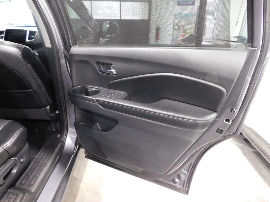 2016 Honda Pilot AWD 4dr Elite w/RES & Navi, available for sale in Lodi, New Jersey | Auto Gallery. Lodi, New Jersey 2016 Honda Pilot AWD 4dr Elite w/RES & Navi, available for sale in Lodi, New Jersey | Auto Gallery. Lodi, New Jersey