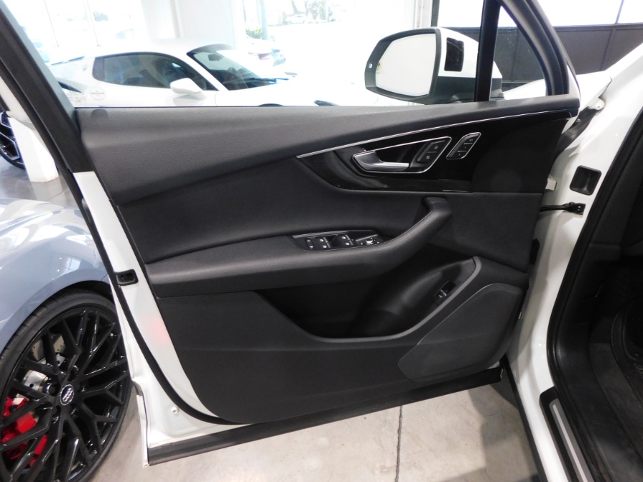 2017 Audi Q7 2.0 TFSI Premium Plus, available for sale in Lodi, New Jersey | Auto Gallery. Lodi, New Jersey 2017 Audi Q7 2.0 TFSI Premium Plus, available for sale in Lodi, New Jersey | Auto Gallery. Lodi, New Jersey