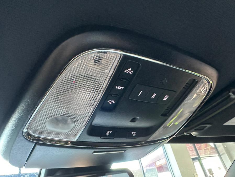 2019 Dodge Charger Scat Pack PLUS RWD, available for sale in Inwood, New York | 5 Towns Drive. Inwood, New York 2019 Dodge Charger Scat Pack PLUS RWD, available for sale in Inwood, New York | 5 Towns Drive. Inwood, New York