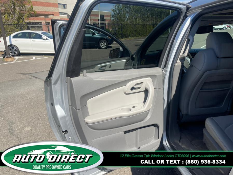 2011 Chevrolet Traverse AWD 4dr LT w/2LT, available for sale in Windsor Locks, Connecticut | Auto Direct LLC. Windsor Locks, Connecticut 2011 Chevrolet Traverse AWD 4dr LT w/2LT, available for sale in Windsor Locks, Connecticut | Auto Direct LLC. Windsor Locks, Connecticut