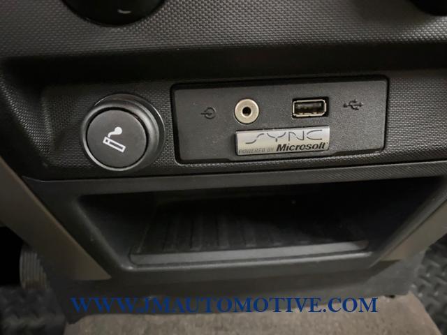 2010 Ford F-150 4WD SuperCab 145 XLT, available for sale in Naugatuck, Connecticut | J&M Automotive Sls&Svc LLC. Naugatuck, Connecticut 2010 Ford F-150 4WD SuperCab 145 XLT, available for sale in Naugatuck, Connecticut | J&M Automotive Sls&Svc LLC. Naugatuck, Connecticut