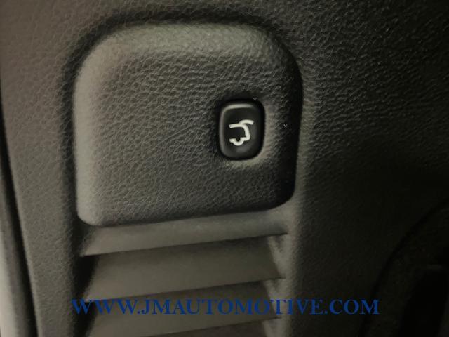 2014 Jeep Grand Cherokee 4WD 4dr Summit, available for sale in Naugatuck, Connecticut | J&M Automotive Sls&Svc LLC. Naugatuck, Connecticut 2014 Jeep Grand Cherokee 4WD 4dr Summit, available for sale in Naugatuck, Connecticut | J&M Automotive Sls&Svc LLC. Naugatuck, Connecticut
