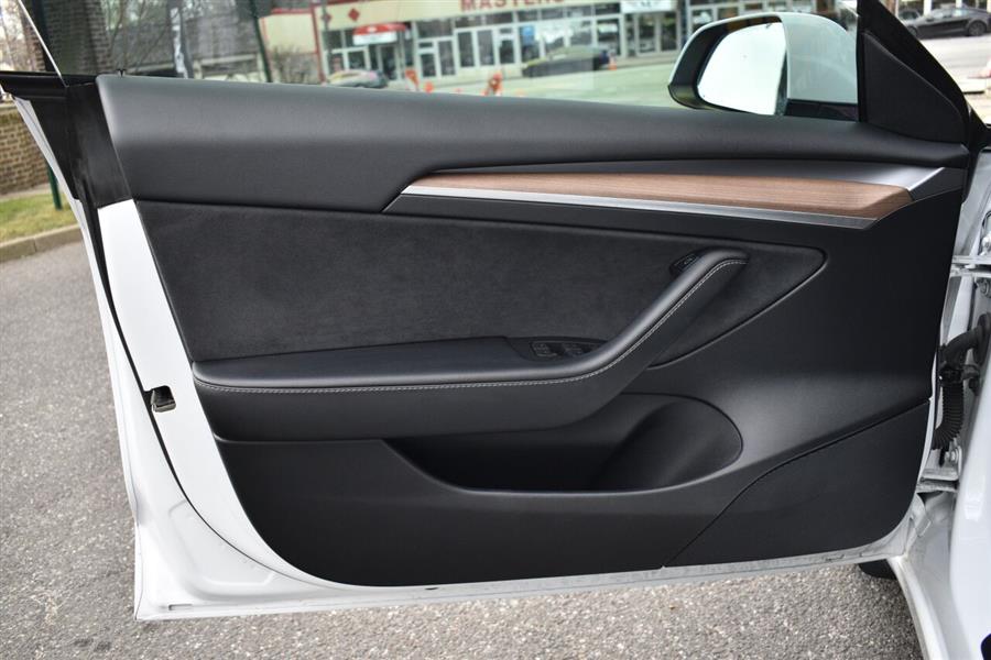 2022 Tesla Model 3 Long Range AWD 4dr Sedan, available for sale in Great Neck, New York | Camy Cars. Great Neck, New York 2022 Tesla Model 3 Long Range AWD 4dr Sedan, available for sale in Great Neck, New York | Camy Cars. Great Neck, New York